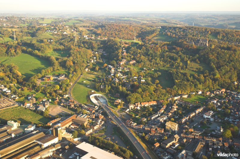 Luchtfoto van hogesnelheidstrein