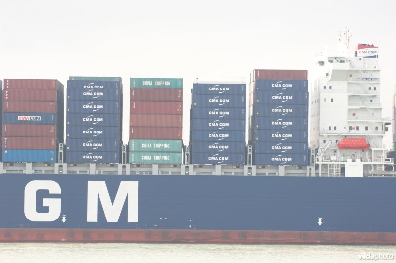 Containerschip