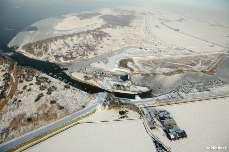 Inundatiesluis bij het Benedensas