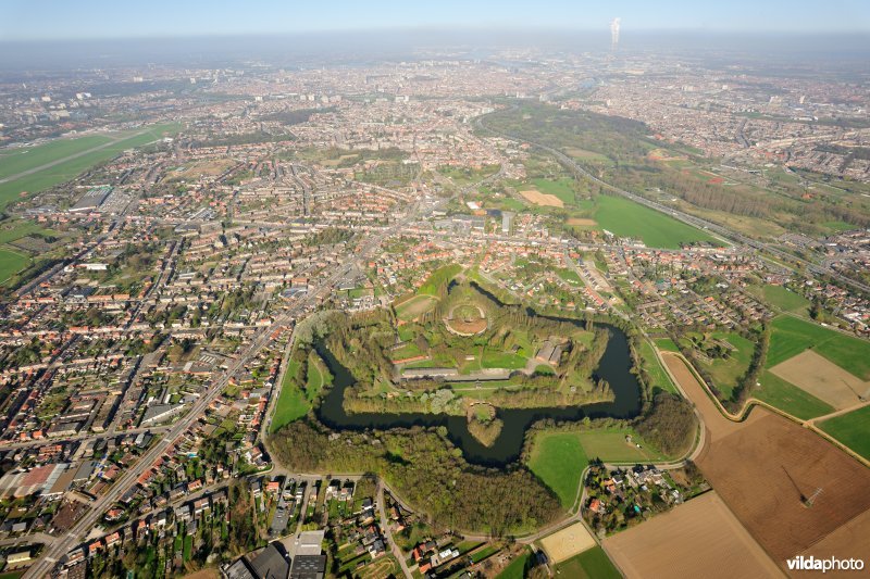 Fort 2