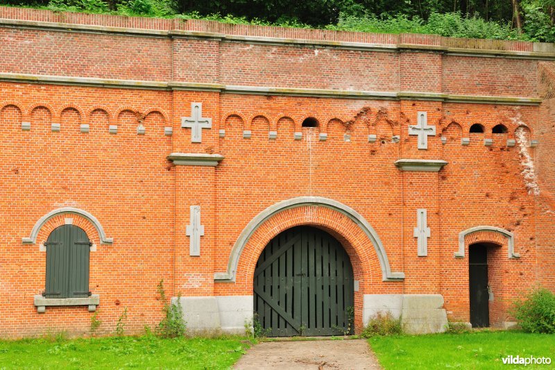 Rechtercaponnière van Fort 4