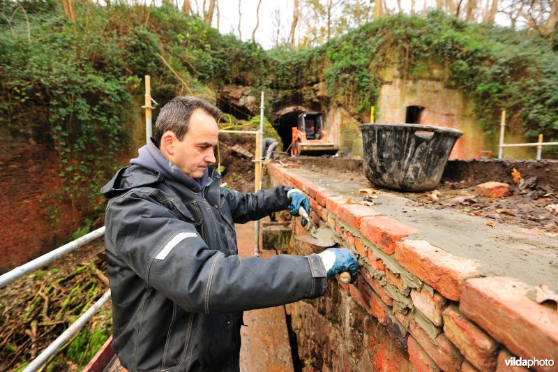 Renovatiewerken aan Fort Steendorp