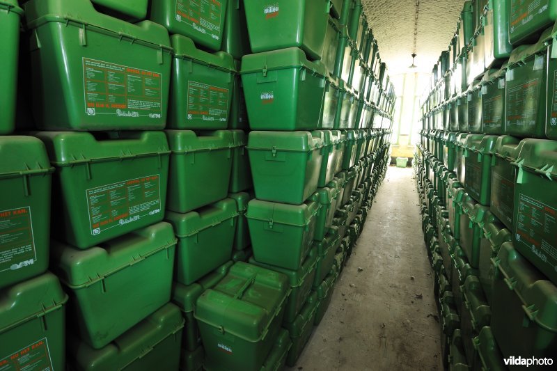 Opgestapelde milieuboxen