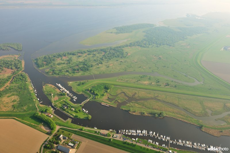 Inundatiesluis bij het Benedensas