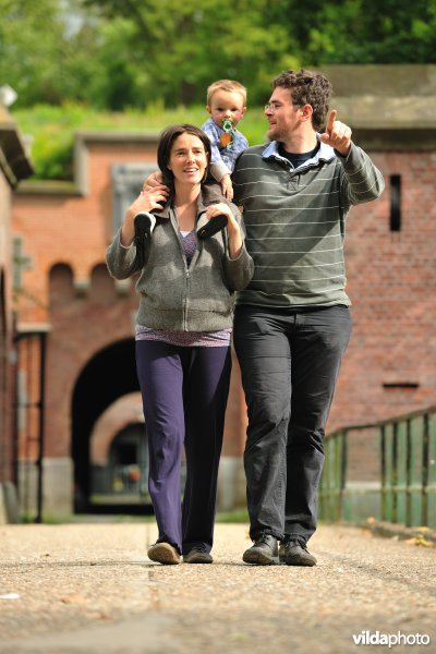 Wandelaars in Fort 4