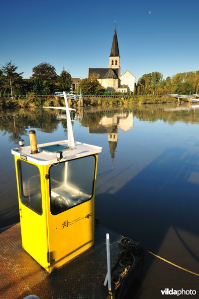 Veerboot te Schellebelle