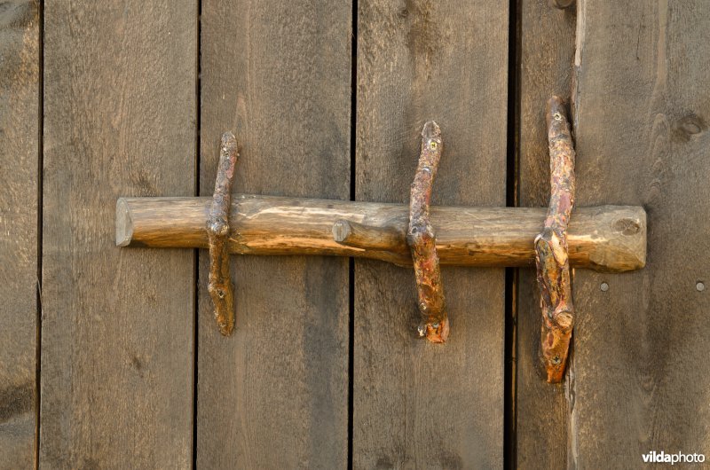 Houten grendel van Noors huis