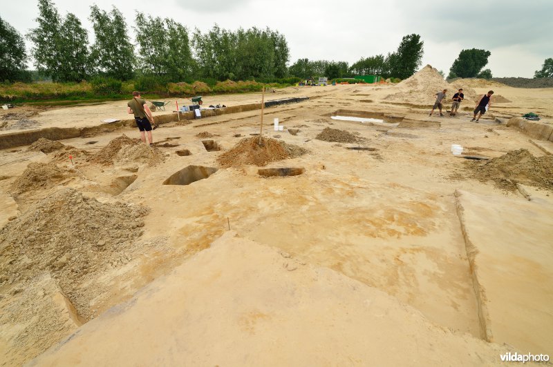 Opgravingen in de Kalkense meersen